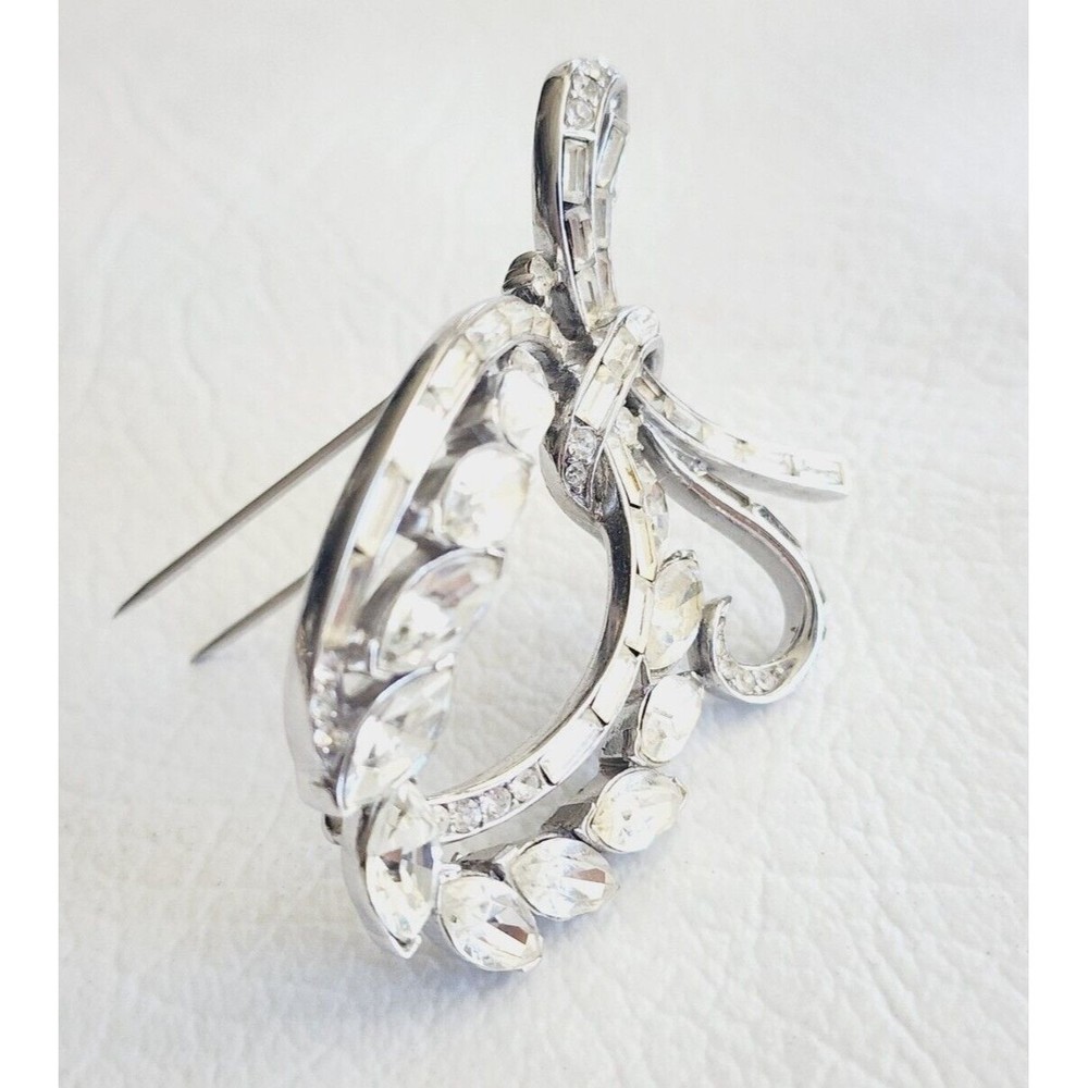 1940s CROWN TRIFARI Ribbon Bow Alfred Philippe Clear Rhinestone FUR CLIP Brooch - Picture 6 of 9